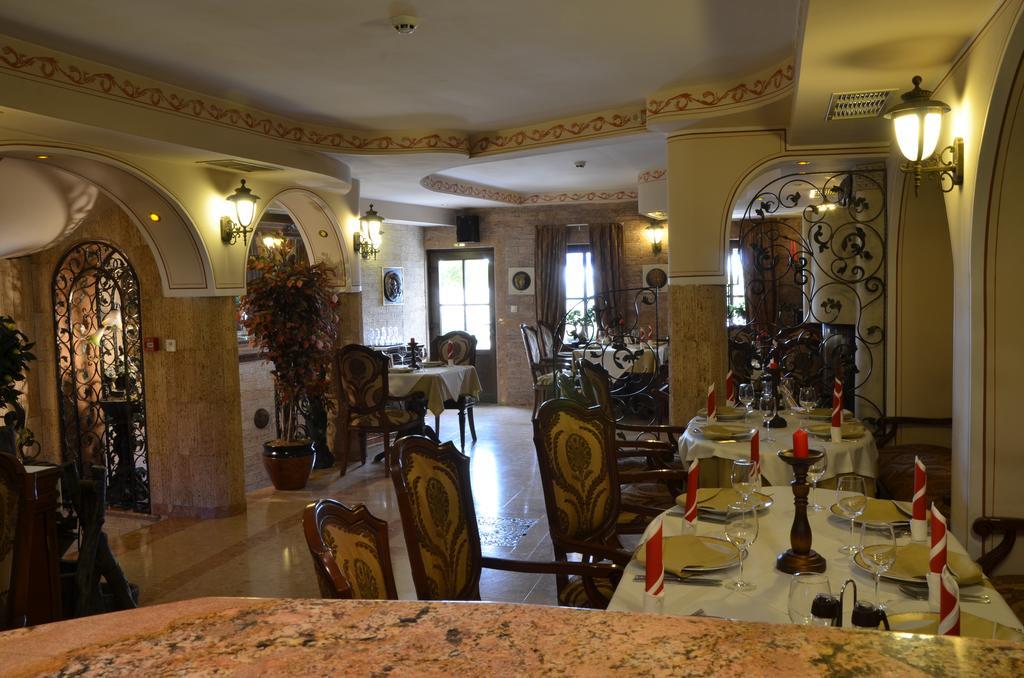 Boutique Hotel Boris Palace & Restaurant Plovdiv Esterno foto