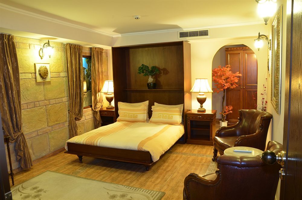 Boutique Hotel Boris Palace & Restaurant Plovdiv Esterno foto
